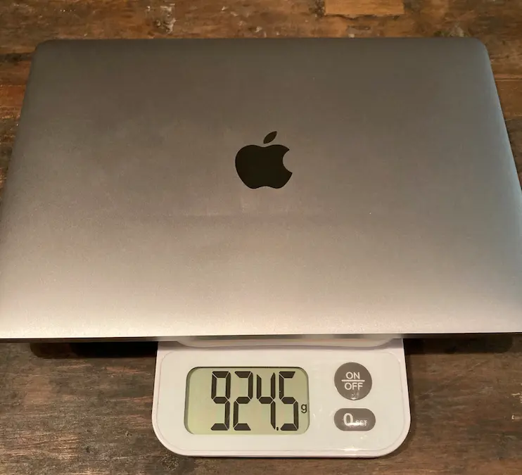 MacBook12インチスペースグレイ重さ測定